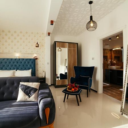 Hotel Platinum Ulcinj Kültér fotó