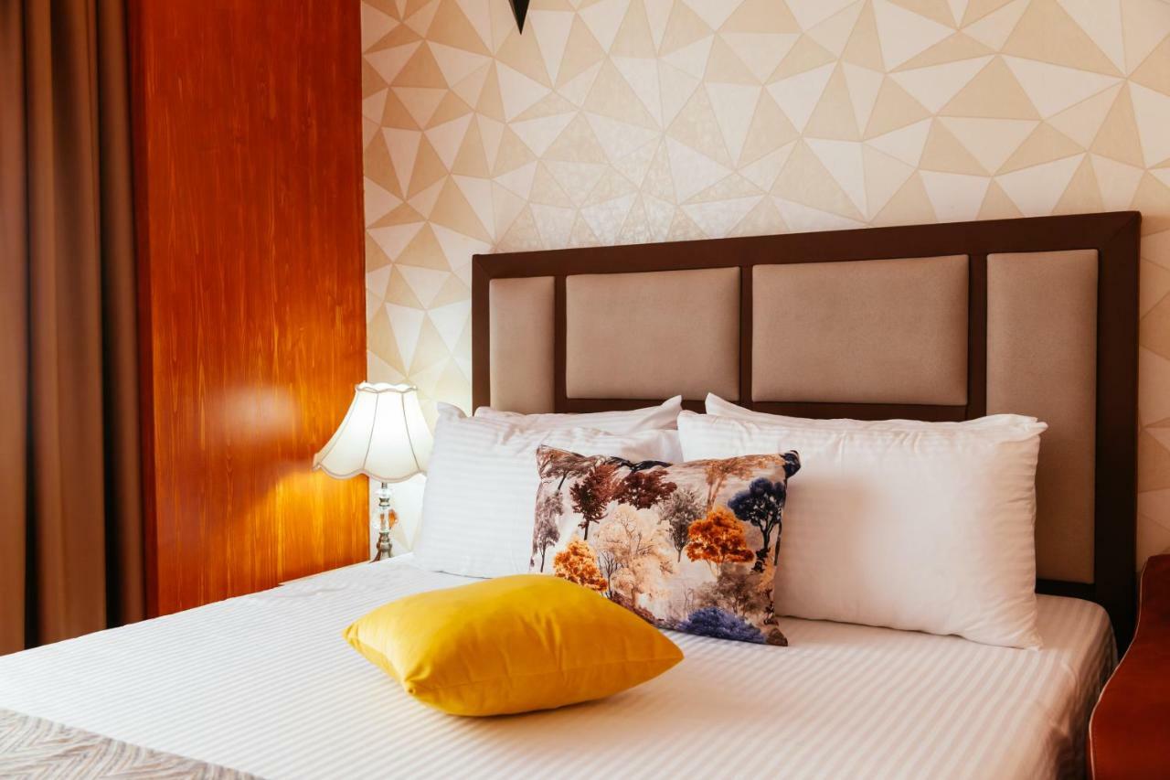 Hotel Platinum Ulcinj Kültér fotó