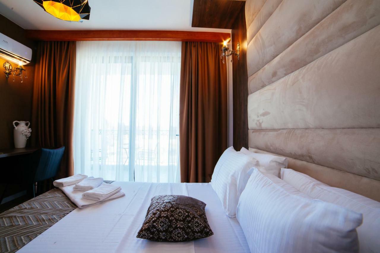 Hotel Platinum Ulcinj Kültér fotó