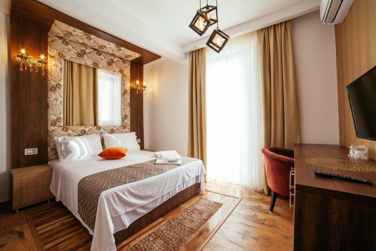 Hotel Platinum Ulcinj Kültér fotó