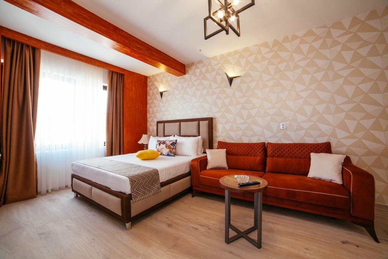 Hotel Platinum Ulcinj Kültér fotó
