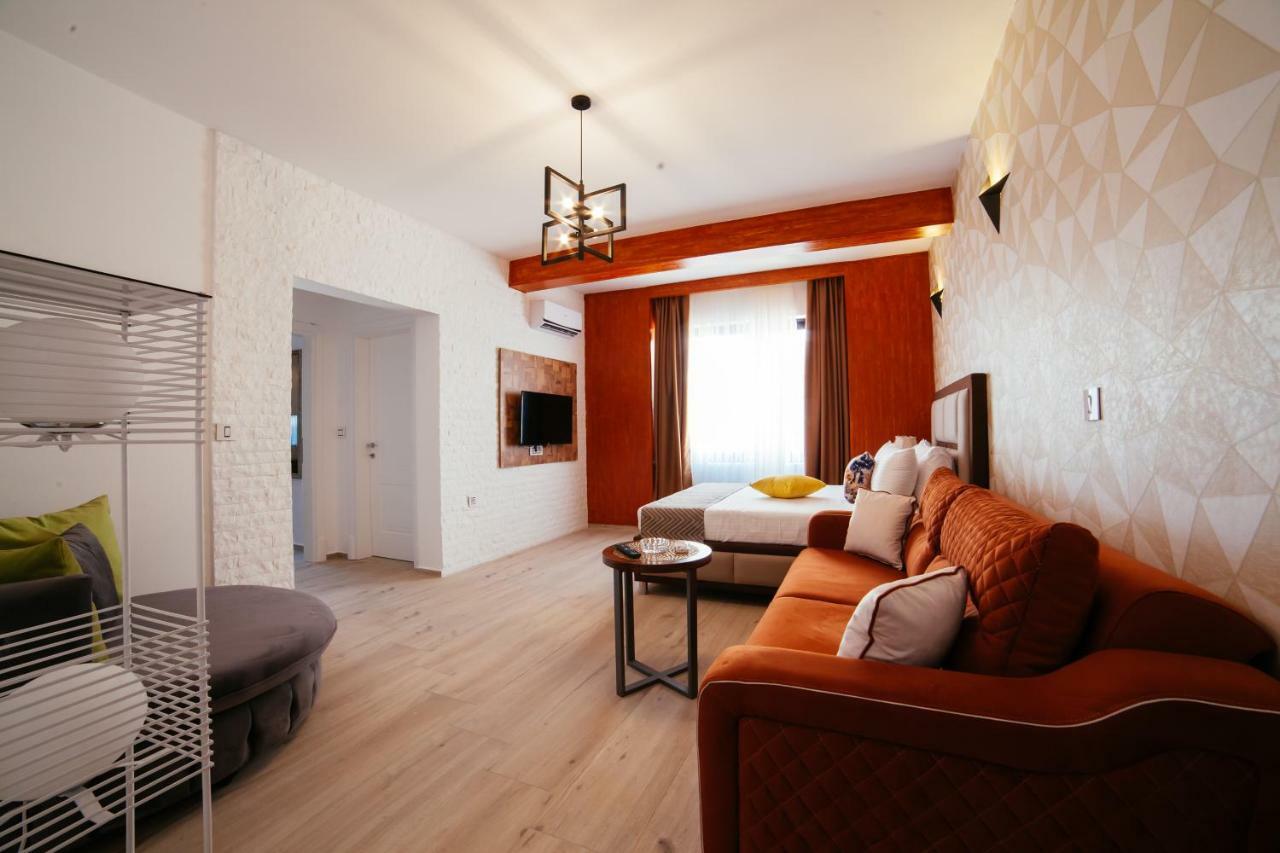 Hotel Platinum Ulcinj Kültér fotó
