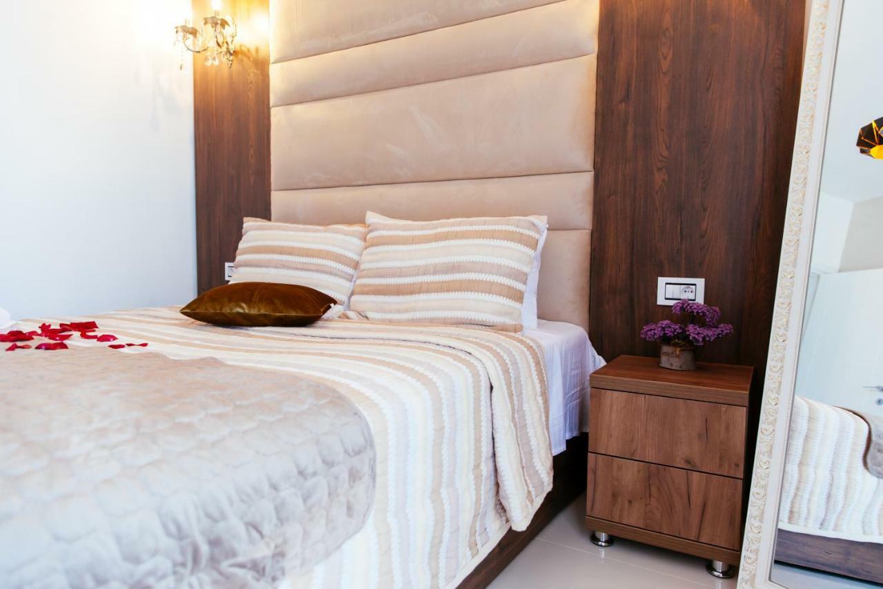 Hotel Platinum Ulcinj Kültér fotó
