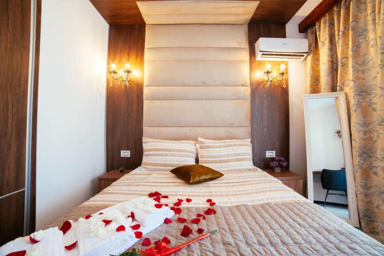 Hotel Platinum Ulcinj Kültér fotó