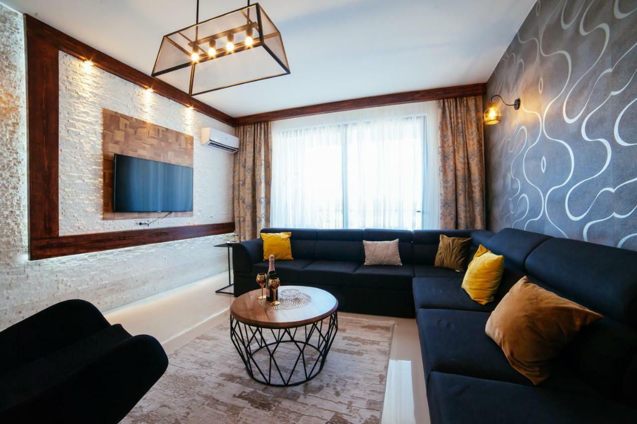 Hotel Platinum Ulcinj Kültér fotó