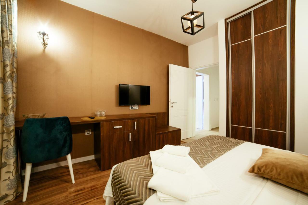Hotel Platinum Ulcinj Kültér fotó