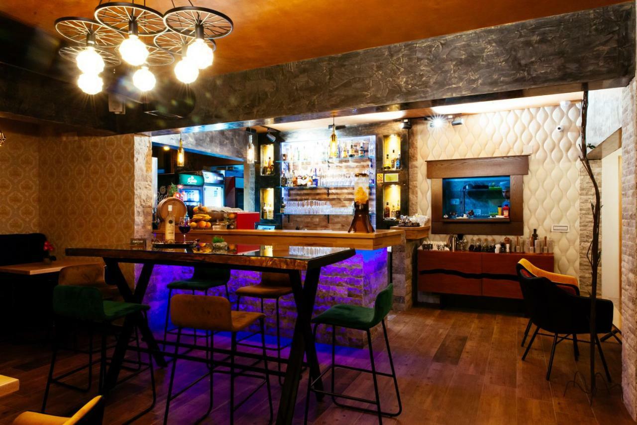 Hotel Platinum Ulcinj Kültér fotó