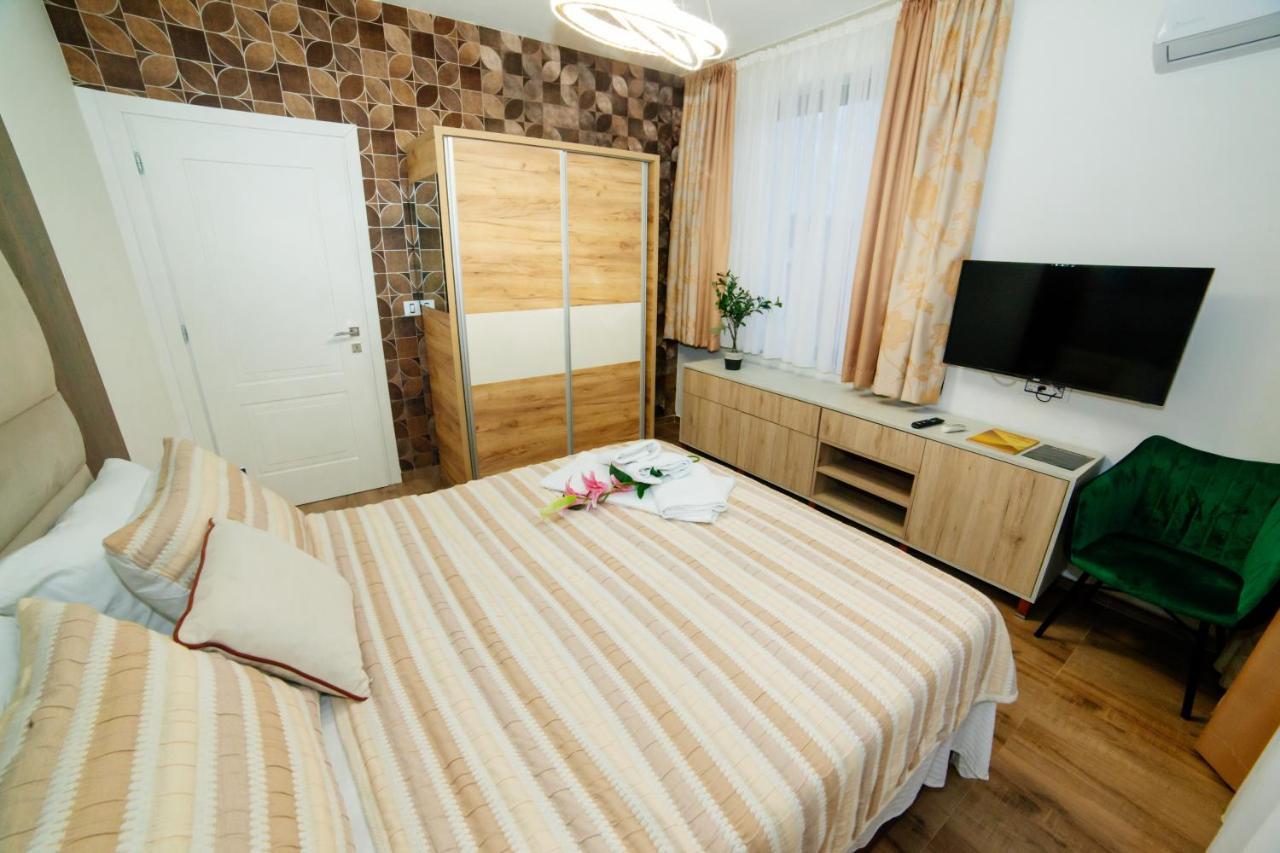 Hotel Platinum Ulcinj Kültér fotó