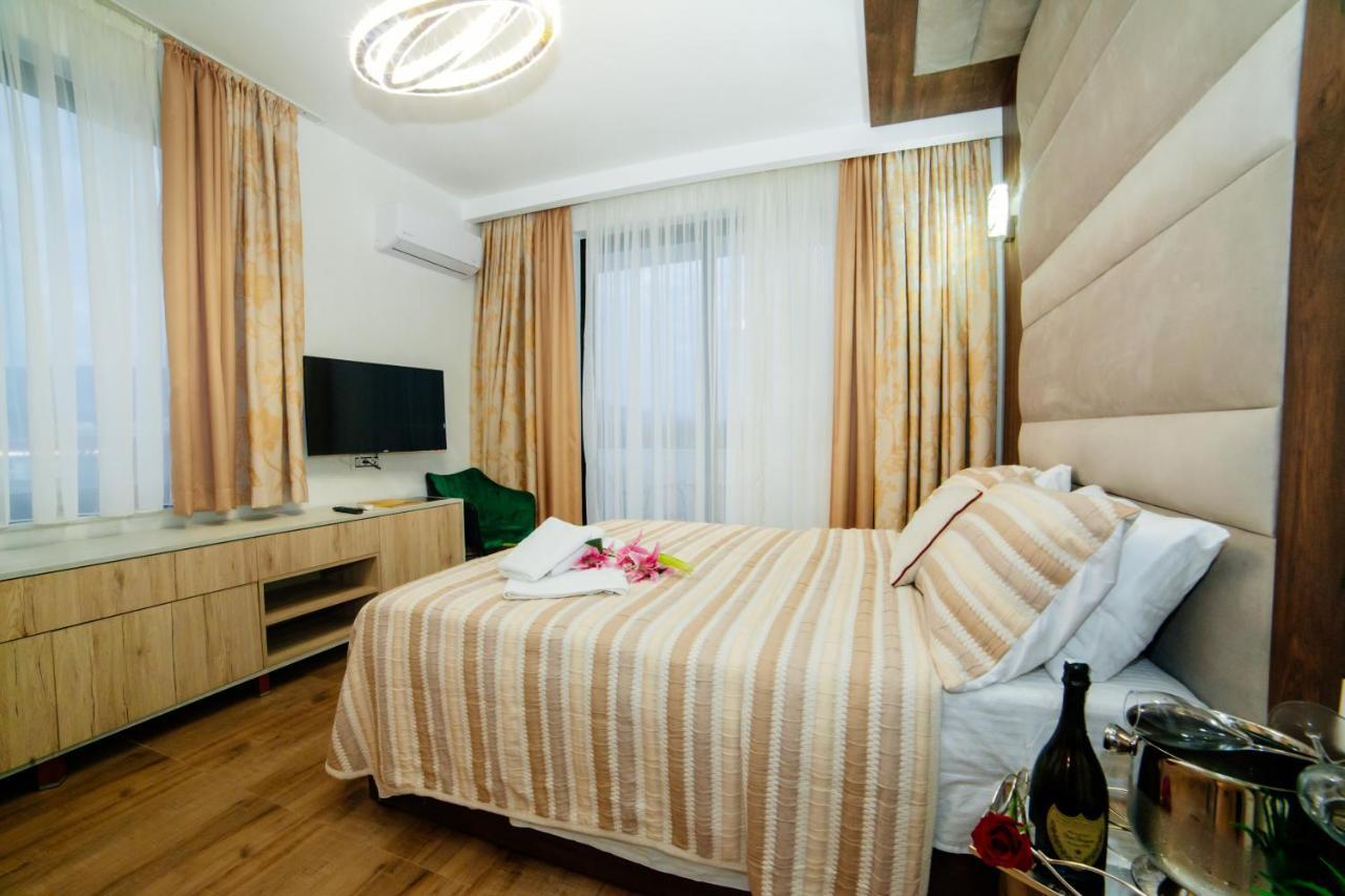 Hotel Platinum Ulcinj Kültér fotó